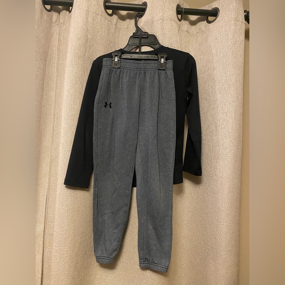Under Armour Kids Size 7 Gray/Grey and Black Athletic Outfit Set! - Picture 2 of 5